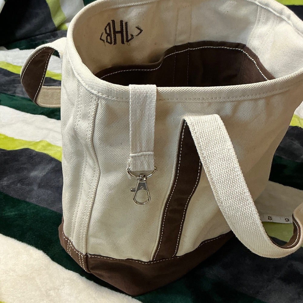 Lands' End Cream and Brown Canvas Duffel Tote - Picture 7 of 13